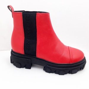 🆕{Calvin Klein} Lorine Leather Boots